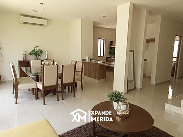 CASA EN VENTA AL PONIENTE DE MERIDA