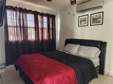 VENTA DE CASA EN SAN ANTONIO