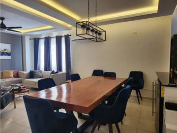 VENTA DE CASA EN SAN ANTONIO