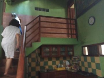 Rumah frame kayu jati Ngagel Wasana PLN 1300w