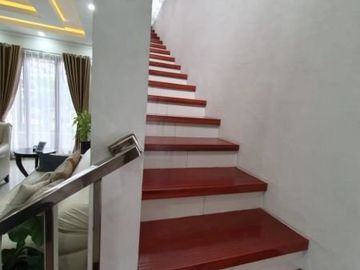 Dijual Rumah Trend Kekinian di Discovery Serenity Bintaro, 4228-SC 0811111----