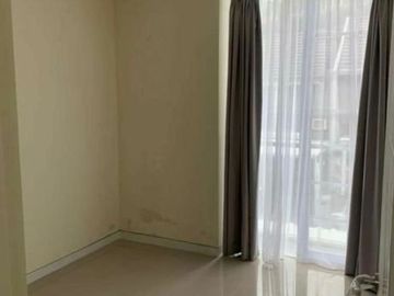 Rumah dijual SHM 2 lantai Dekat Jalan Raya, 7 menit menuju Tugu Muda Semarang