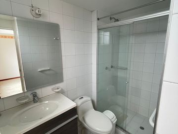 casa en arriendo en la calera. Cod A6453101