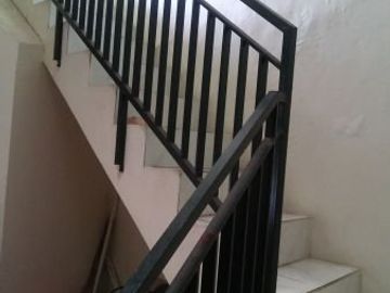 RUMAH 2 LANTAI SIAP HUNI LINGKUNGAN TENANG FASUM LENGKAP KOMPLEK VILLA NUSA INDAH 3