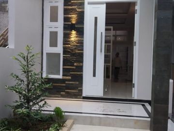 Rumah cantik di pancormas depok dekat pintu tol sawangan