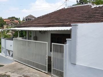 Rumah di Srondol Asri Banyumanik. SIAP HUNI