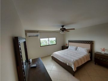 VENDO APARTAMENTO EN PH BALCONES