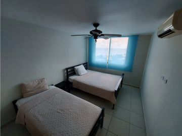 VENDO APARTAMENTO EN PH BALCONES