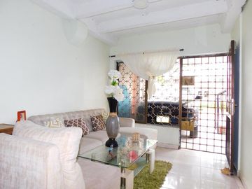 casa en venta en santa elena. Cod V88189