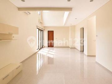 Dijual Rumah Sutera Jingga Alam Sutera Baru Renov Cat Ulang