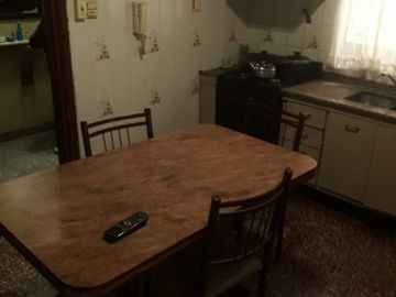 Departamento Tipo Casa en venta en Lanus Oeste