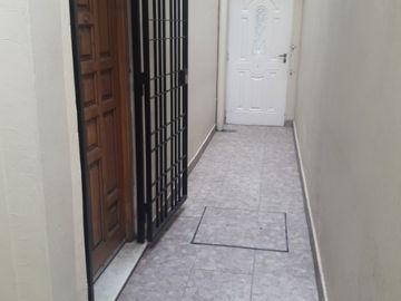 Departamento Tipo Casa en venta en Lanus Oeste