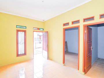 Rumah 15 Menit ke Mall Pesona Square Siap Huni Dibantu KPR J-28750