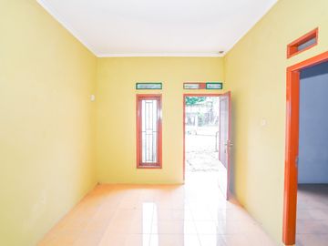 Rumah 15 Menit ke Mall Pesona Square Siap Huni Dibantu KPR J-28750