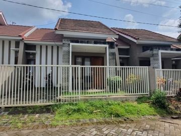 Dijual Rumah Murah di Karangploso Malang