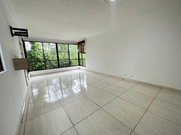 apartamento en venta en multicentro. Cod V4989