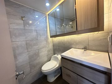 apartamento en venta en multicentro. Cod V4989