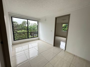 apartamento en venta en multicentro. Cod V4989