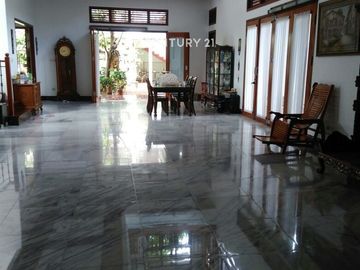Rumah Bagus 2 Lantai Di Sektor 5 Bintaro OF 0247