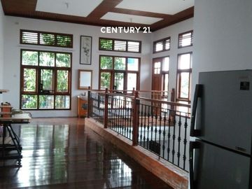 Rumah Bagus 2 Lantai Di Sektor 5 Bintaro OF 0247