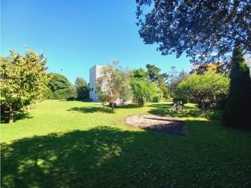 Casaquinta en Venta en Bosque Alegre