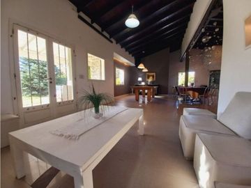 Casaquinta en Venta en Bosque Alegre