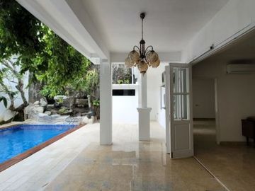 Rumah Idaman Plus Swimming Pool di Menteng Bintaro Jaya | GB-6988