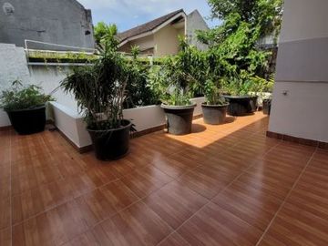 Rumah Idaman Plus Swimming Pool di Menteng Bintaro Jaya | GB-6988