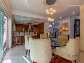 Casa en Venta de lujo dentro de coto en La Cima Zapopan