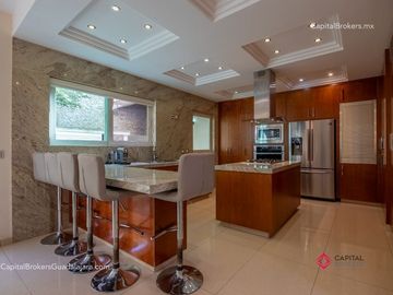 Casa en Venta de lujo dentro de coto en La Cima Zapopan