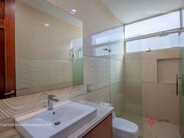 Casa en Venta de lujo dentro de coto en La Cima Zapopan