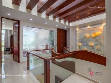 Casa en Venta de lujo dentro de coto en La Cima Zapopan