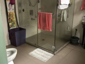 Spacious Townhouse unit for sale in San Juan!