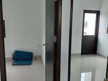 Rumah Siap Huni di Jatiasih Bekasi 2 LANTAI FULL BATA MERAH