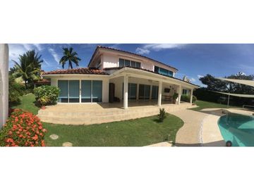 Venta de casa en Coronado, Club de Golf