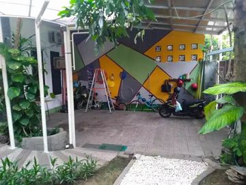 Rumah 2 Lantai Luas 200 di Araya Golf kota Malang