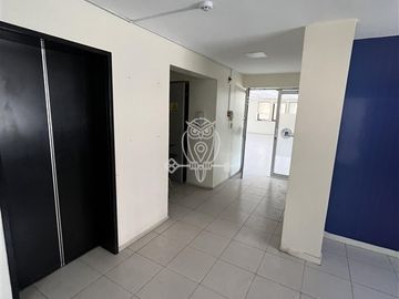 Oficina arriendo piso 6 completo obra gruesa en Las Condes
