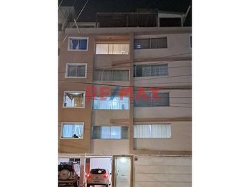 UBICACIÓN ESTRÁTEGICA:  Departamento 101 MZ - C LOTE - 41 Urb. Las Hortencias de California - Distrito de Victor Larco Herrera.

¡ Zona Privilegiada