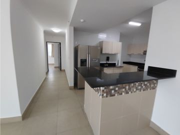 Apartamento En Venta En Hato Pintado PH Foresta Tower
