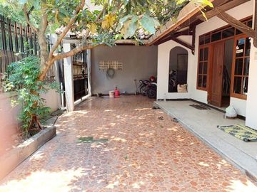 Di Jual Rumah 7 Kamar di Babakan Sari Kiaracondong Bandung