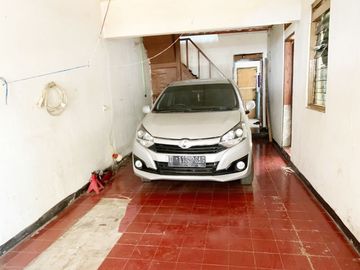 Di Jual Rumah 7 Kamar di Babakan Sari Kiaracondong Bandung