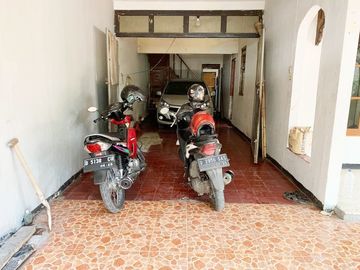 Di Jual Rumah 7 Kamar di Babakan Sari Kiaracondong Bandung