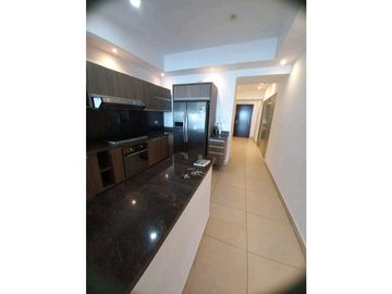 APARTAMENTO EN AVENIDA BALBOA PH RIVAGE VISTA AL MAR