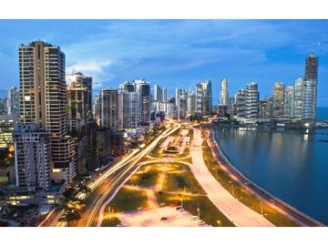 APARTAMENTO EN AVENIDA BALBOA PH RIVAGE VISTA AL MAR