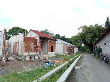 Rumah Nuansa Klasik Jawa Khas Pintu Gebyok Hanya 200 Jtan