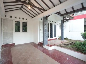 PH Rumah Full Furnished dalam Komplek Maharaja Depok