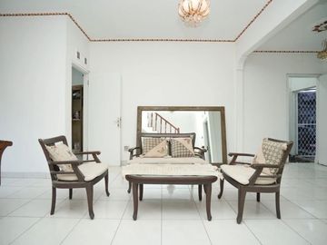 PH Rumah Full Furnished dalam Komplek Maharaja Depok