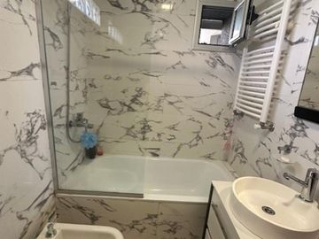 SEMIPISO 3 AMB C/COCHERA,  PALLIER PRIVADO, EXCELENTE UBICACIÓN Y ESTADO