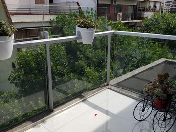 SEMIPISO 3 AMB C/COCHERA,  PALLIER PRIVADO, EXCELENTE UBICACIÓN Y ESTADO