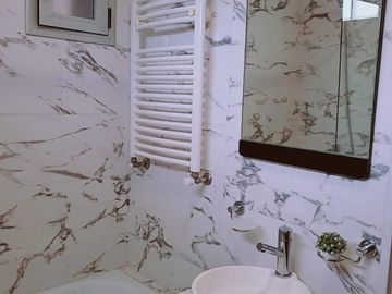 SEMIPISO 3 AMB C/COCHERA,  PALLIER PRIVADO, EXCELENTE UBICACIÓN Y ESTADO